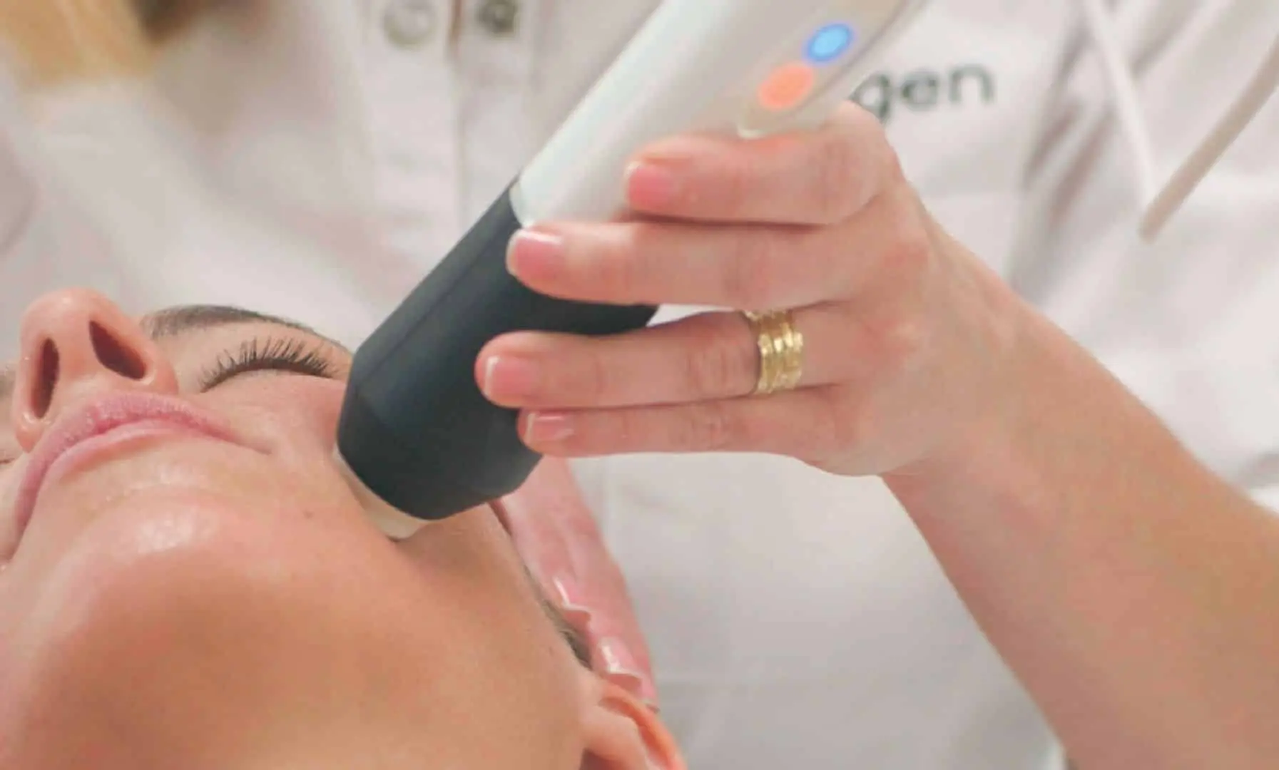 Soin visage Geneo chez Plénitude Beauté